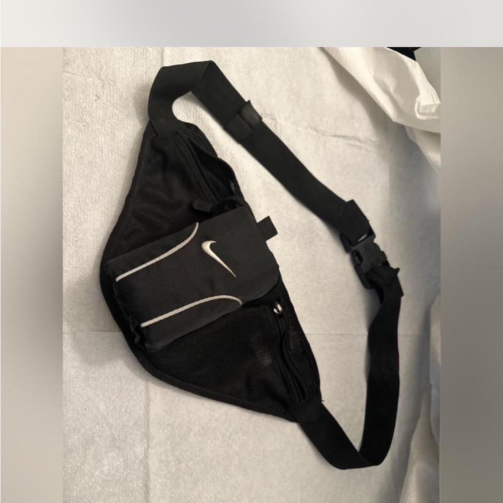 Nike Mesh Fanny Pack